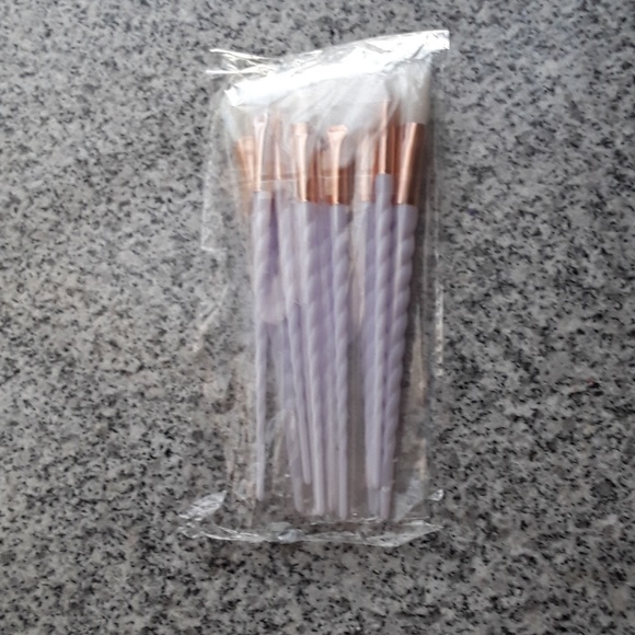 🆕️Unicorn & Rose Gold Cosmetic Brush 10 pc set - Picture 5 of 7